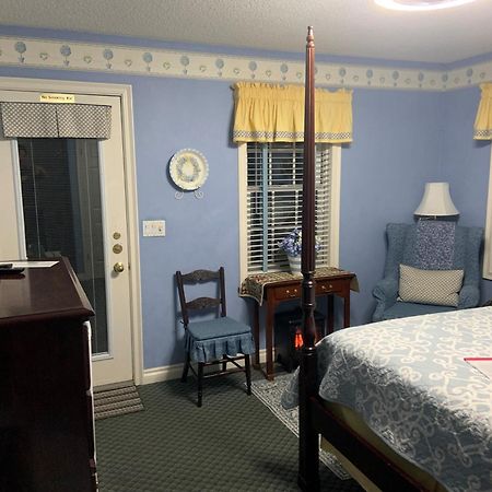 Weatherpine Inn ナイアガラオンザレイク エクステリア 写真